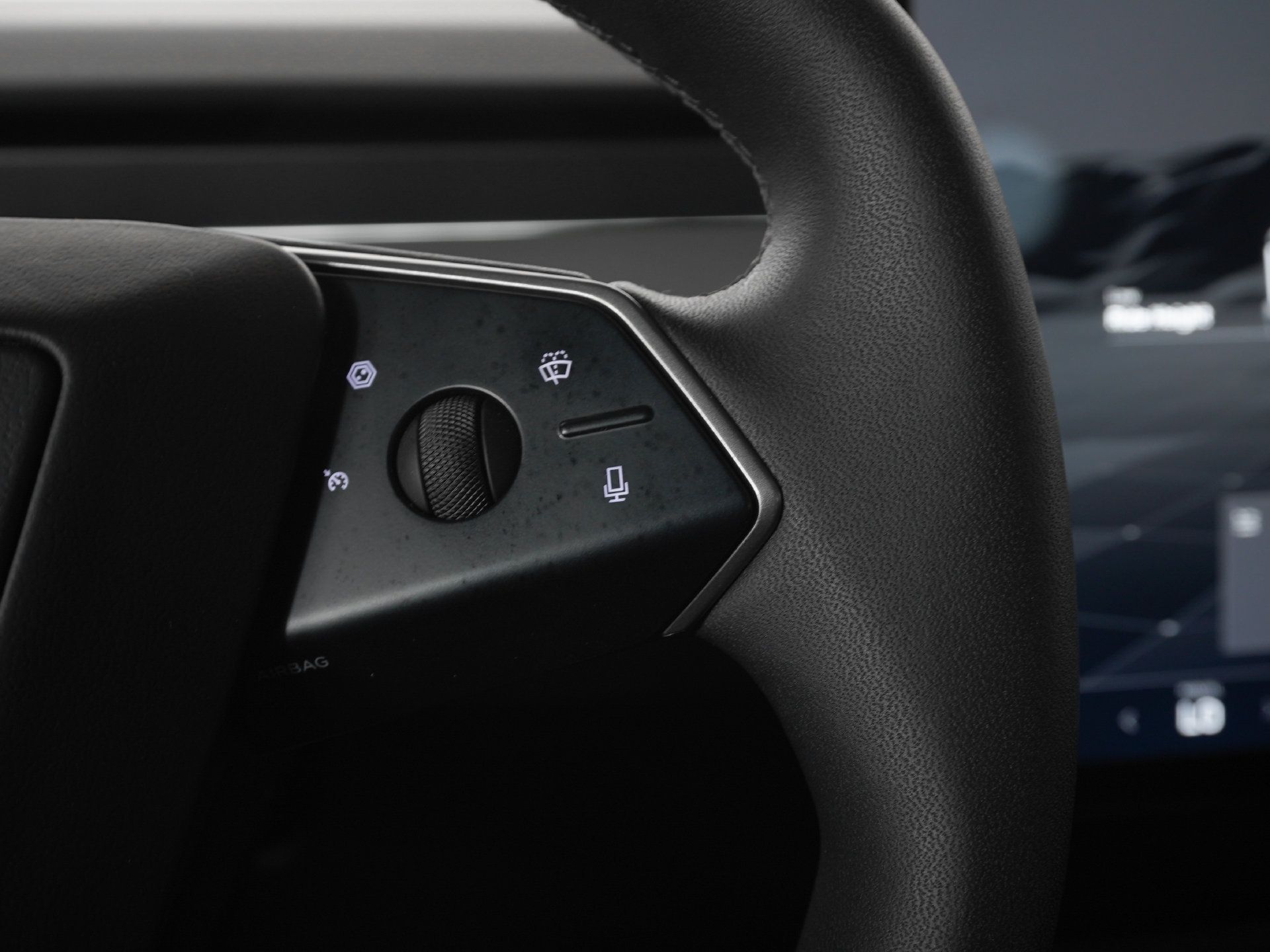 Used 2025 Tesla Cybertruck AWD Crew Cab image 19