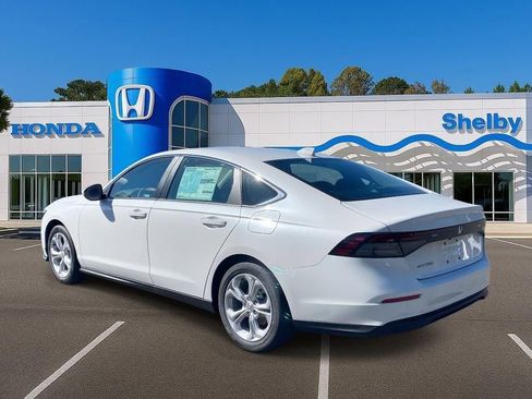 New 2026 Honda Accord LX image 6