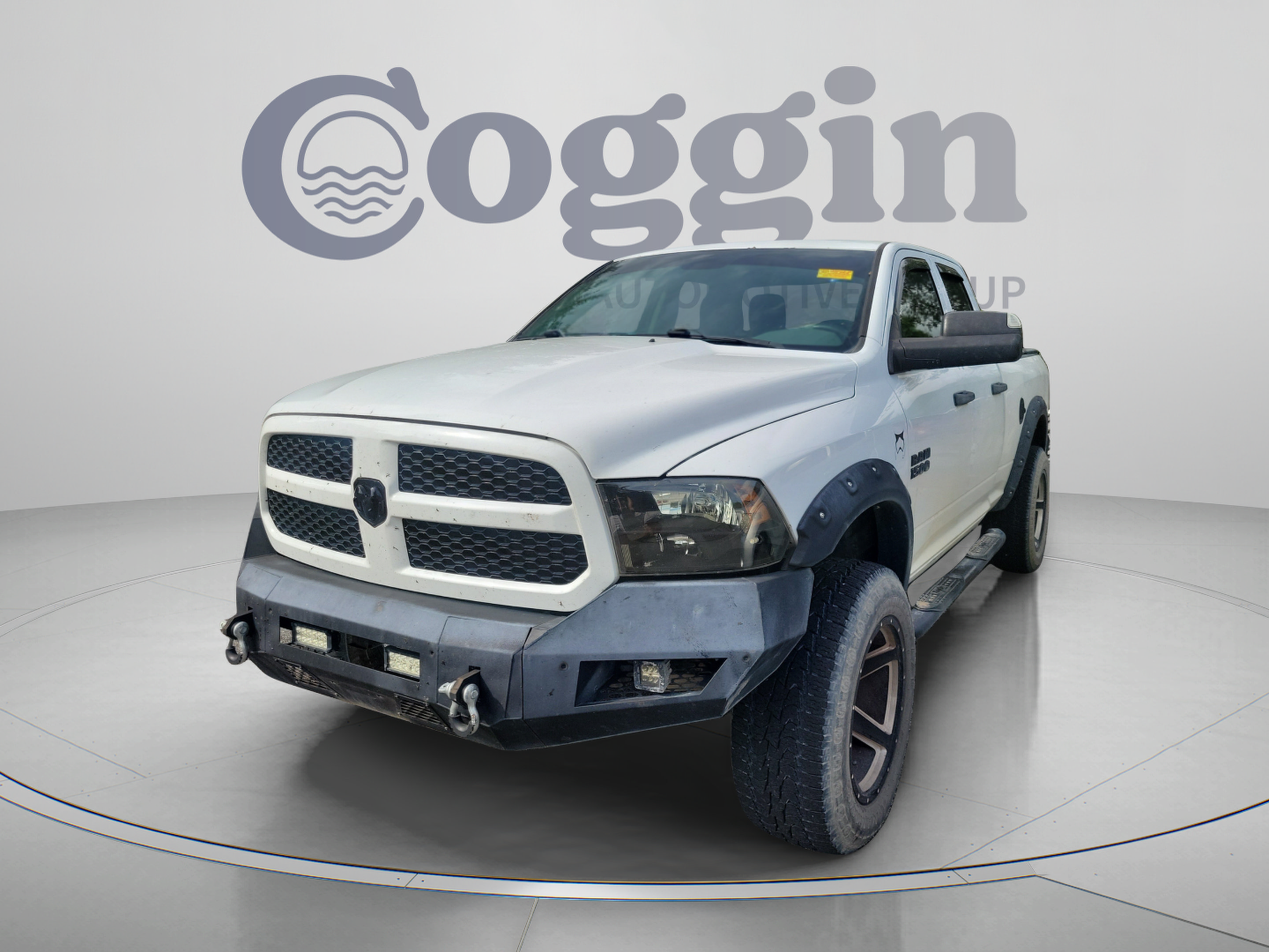 Used 2018 RAM 1500 Express RWD image 10