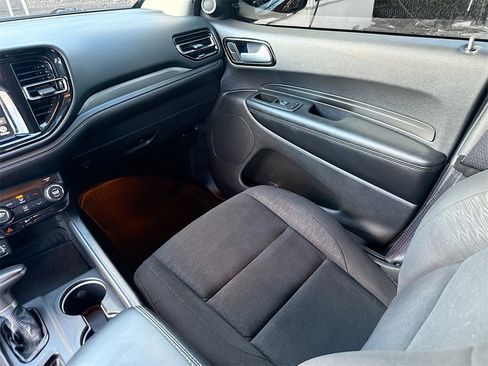 Used 2021 Dodge Durango SXT image 25