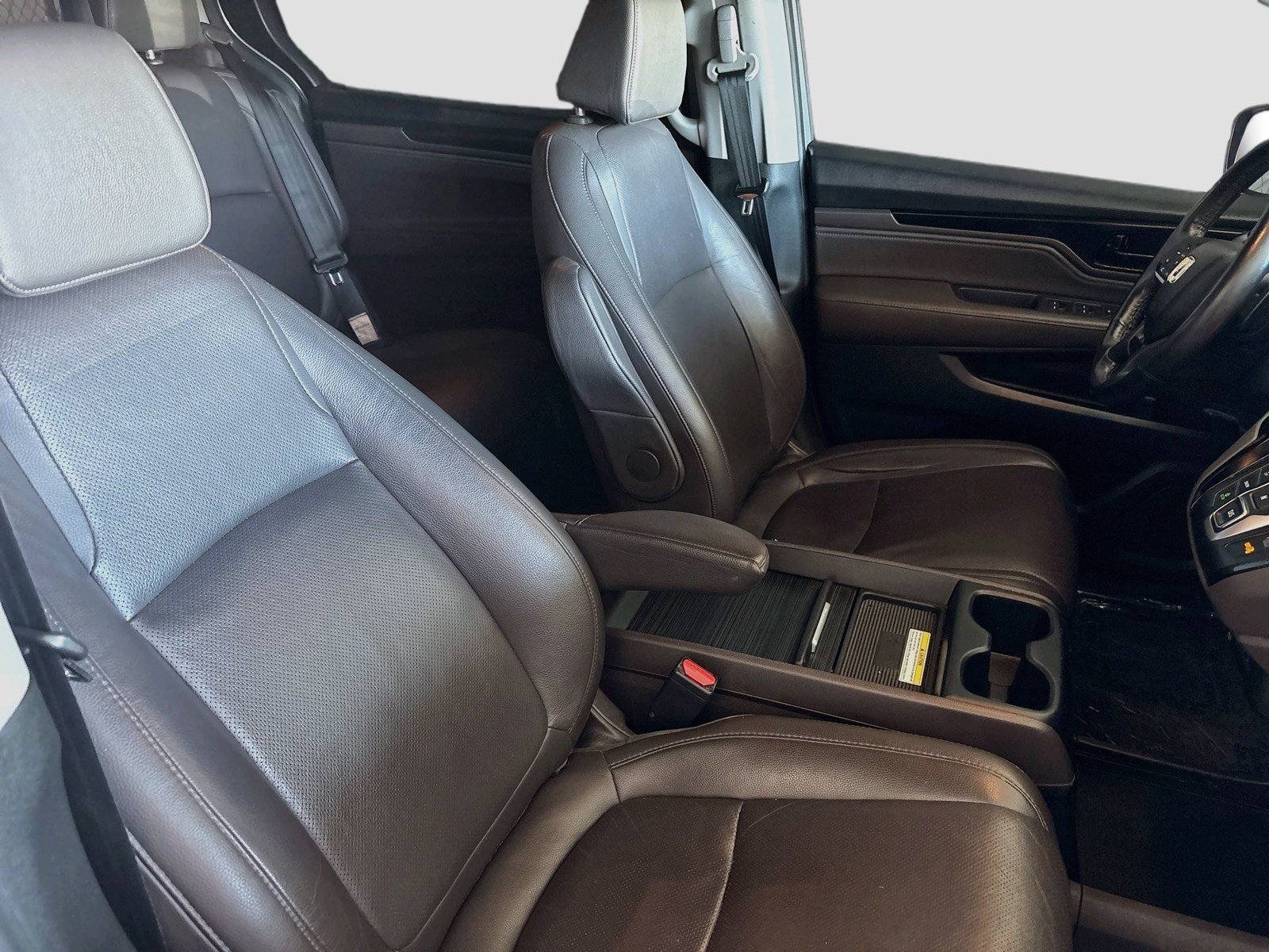 Used 2020 Honda Odyssey Elite image 21