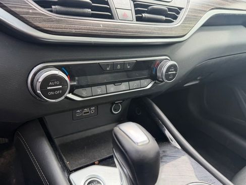 Used 2020 Nissan Altima 2.5 Platinum FWD image 14
