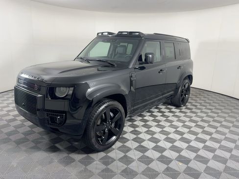 New 2026 Land Rover Defender 110 X-Dynamic SE image 35