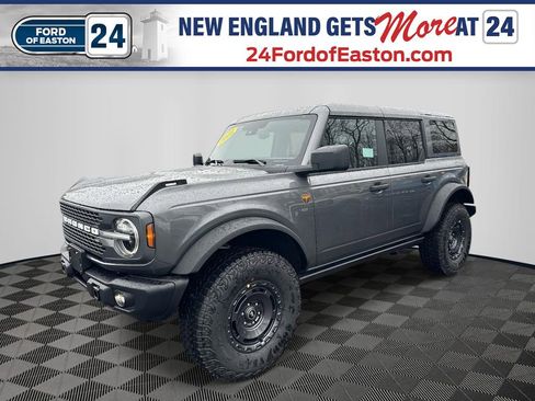 New 2025 Ford Bronco Badlands w/ Sasquatch Package AWD/4WD image 33