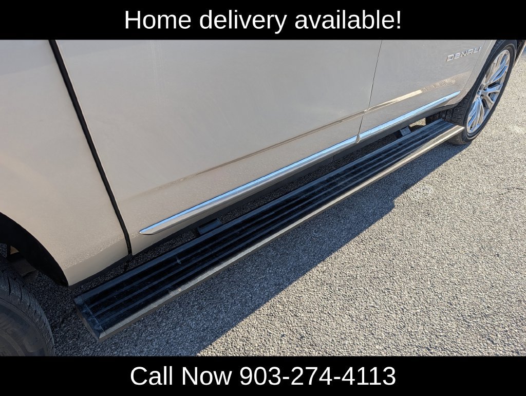 Used 2023 GMC Yukon XL Denali AWD/4WD image 34