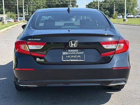 Used 2018 Honda Accord LX image 4