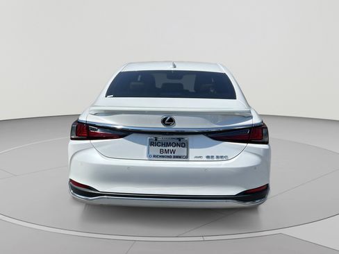 Used 2021 Lexus ES 250 w/ Premium Package AWD/4WD image 4