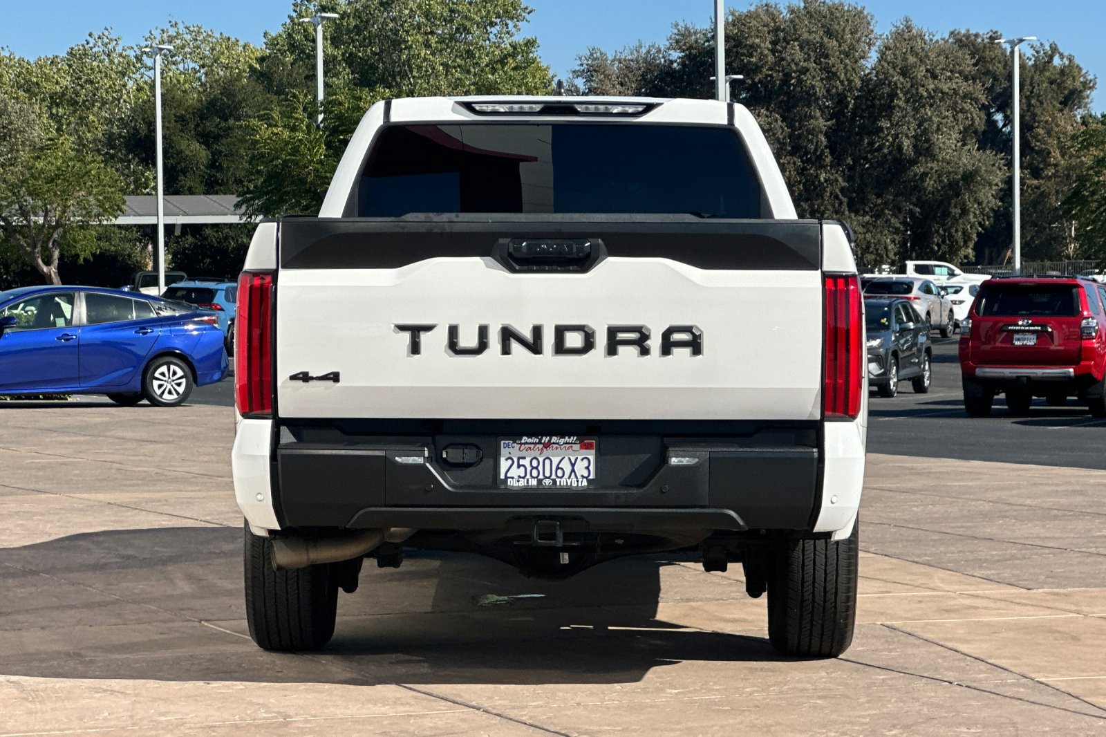 Used 2024 Toyota Tundra SR5 w/ SR5 Convenience Package AWD/4WD image 5
