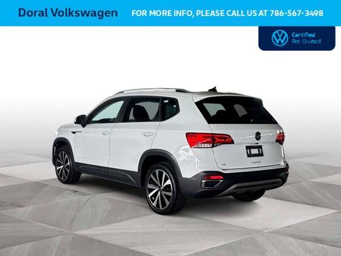 Used 2024 Volkswagen Taos SE FWD image 6