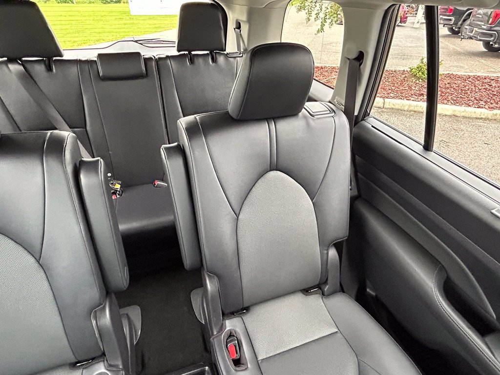 Used 2026 Toyota Grand Highlander FWD image 14