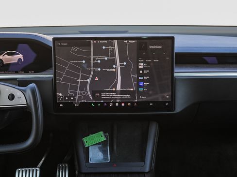 Used 2023 Tesla Model X AWD/4WD image 13