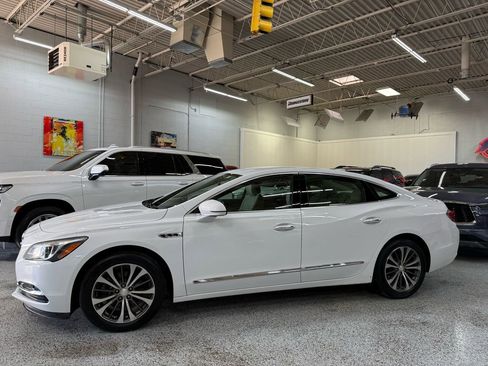 Used 2018 Buick LaCrosse Preferred image 2