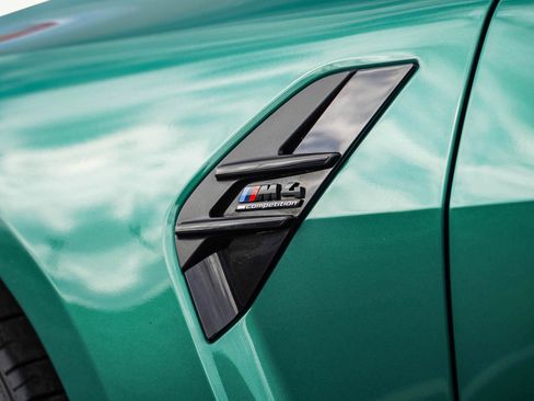 Used 2024 BMW M4 Competition w/ M Driver's Package image 9