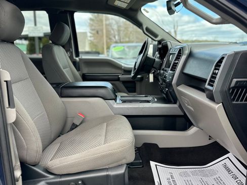 Used 2020 Ford F150 XLT w/ Equipment Group 302A Luxury AWD/4WD image 22