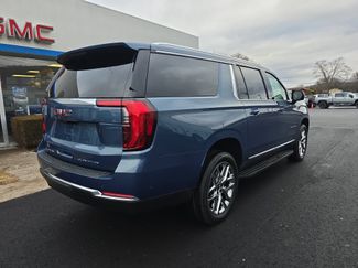New 2026 GMC Yukon XL Elevation video 3