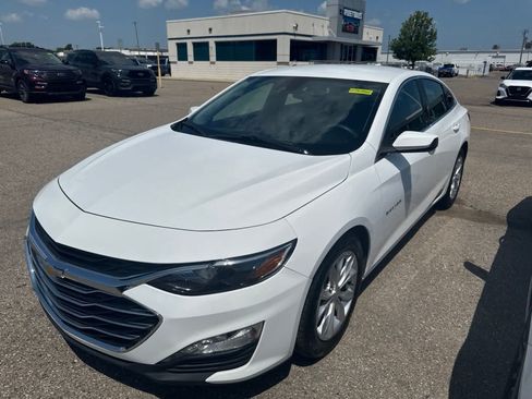 Used 2023 Chevrolet Malibu LT FWD image 23