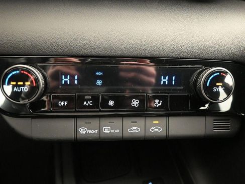 New 2026 Hyundai Elantra Sport FWD image 16