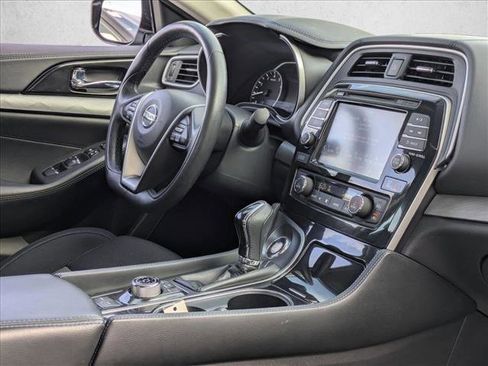 Used 2018 Nissan Maxima 3.5 S image 22