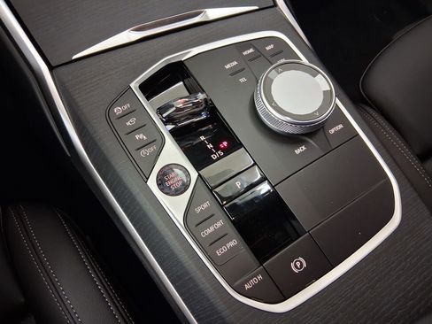 New 2026 BMW 330i Sedan w/ Convenience Package RWD image 17