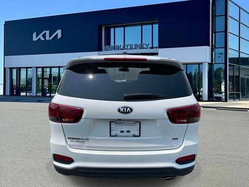 Used 2019 Kia Sorento FWD image 5