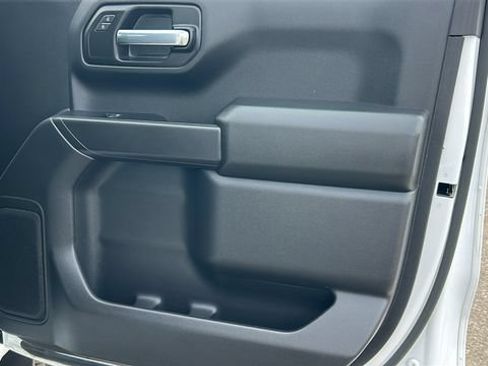 Used 2023 Chevrolet Silverado 1500 Custom w/ LPO, Dark Essentials Package RWD image 10