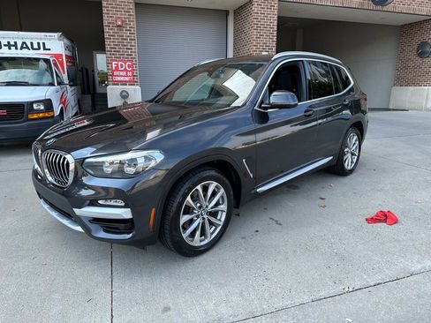Used 2019 BMW X3 sDrive30i w/ Driving Assistance Package image 3