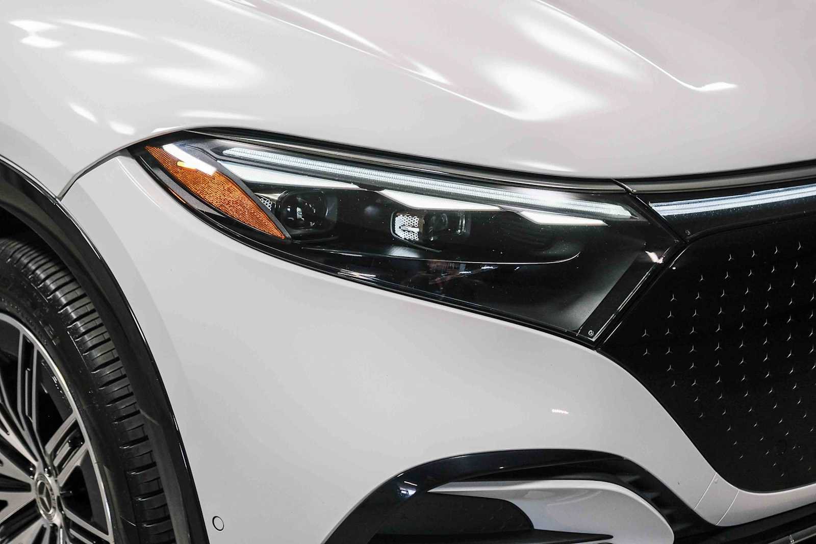 Certified 2023 Mercedes-Benz EQS 580 4MATIC SUV image 14