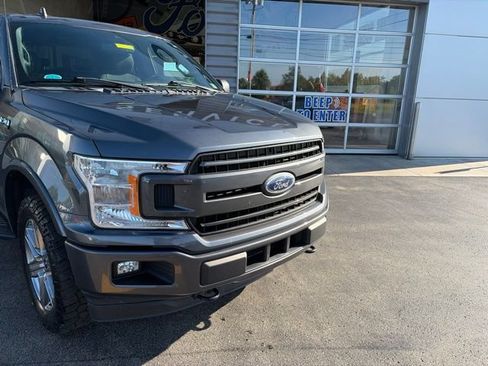 Used 2019 Ford F150 XLT w/ Equipment Group 302A Luxury AWD/4WD image 5