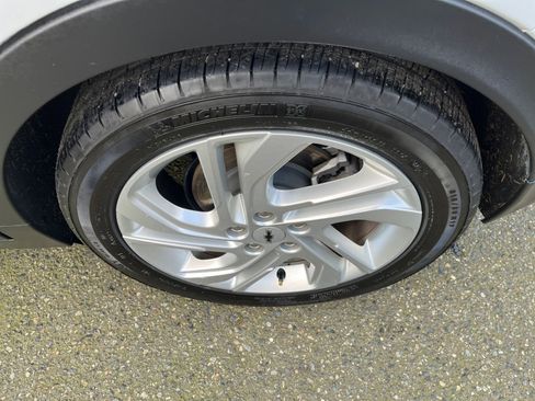 Used 2023 Chevrolet Bolt LT w/ Driver Confidence Package image 31