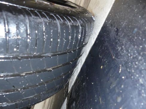 Used 2020 Tesla Model Y Long Range image 27