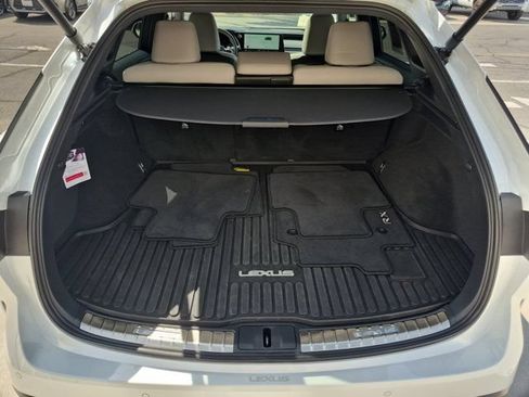 Used 2025 Lexus RX 350 w/ Convenience Package AWD/4WD image 32