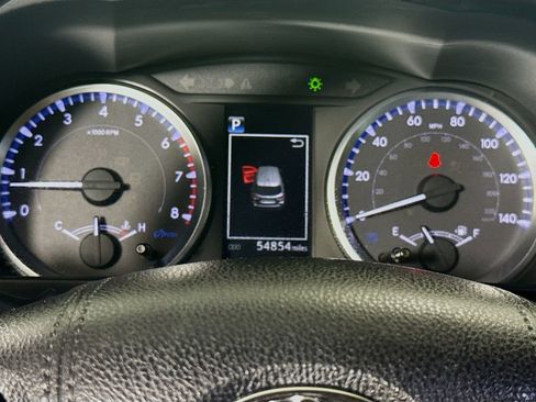 Certified 2019 Toyota Highlander LE image 12