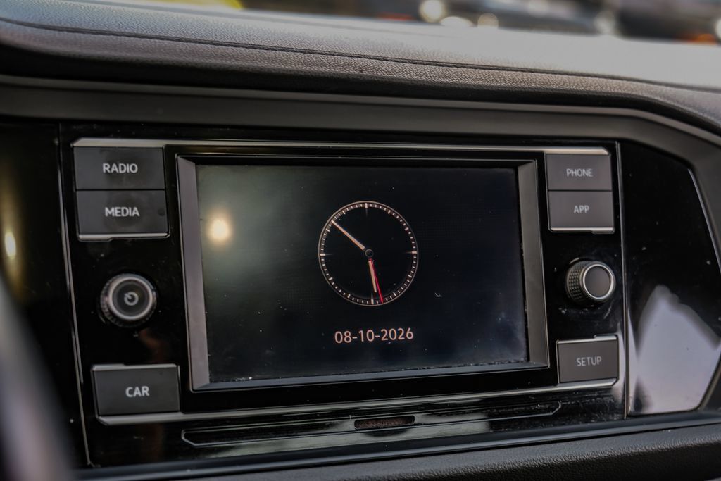 Used 2019 Volkswagen Jetta R-Line FWD image 33