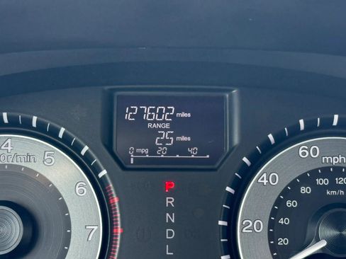 Used 2013 Honda Odyssey LX image 25