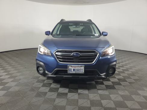 Used 2019 Subaru Outback 2.5i Premium image 9