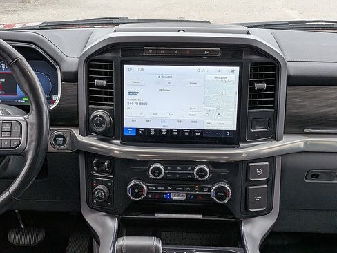 Used 2024 Ford F150 Lariat w/ Tow/Haul Package AWD/4WD image 17