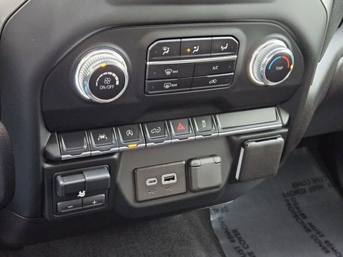 Used 2024 GMC Sierra 1500 Pro w/ Pro Value Package image 22