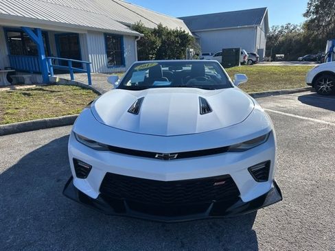 Used 2017 Chevrolet Camaro SS image 38