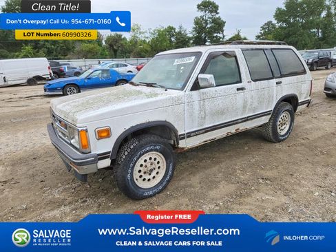 Used 1994 Chevrolet S10 Pickup 4WD 4-Door image 1