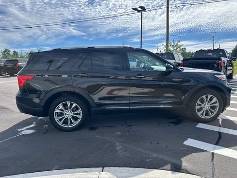 Certified 2023 Ford Explorer Limited w/ Equipment Group 301A AWD/4WD image 6