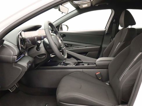 New 2026 Hyundai Elantra SEL Sport image 14