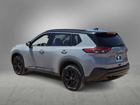 Used 2023 Nissan Rogue SV w/ SV Premium B Package AWD/4WD image 6