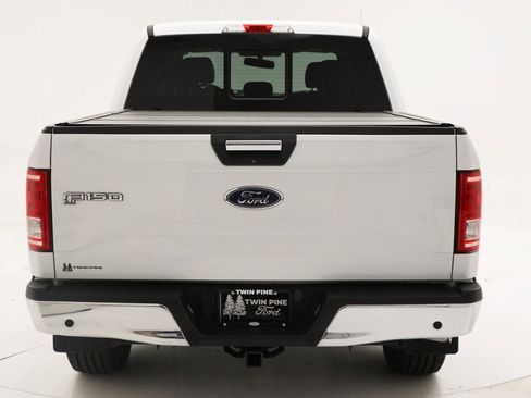 Used 2015 Ford F150 XLT w/ Equipment Group 302A Luxury image 7