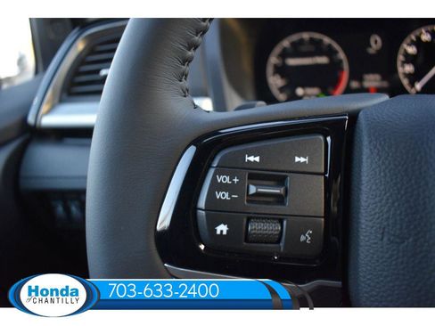 New 2026 Honda Odyssey Touring image 12