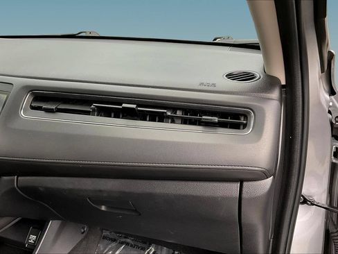 Used 2019 Honda HR-V EX image 25