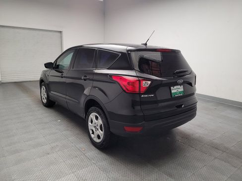 Used 2019 Ford Escape S FWD image 5