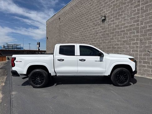 New 2026 Chevrolet Colorado W/T w/ WT Custom Package AWD/4WD image 5