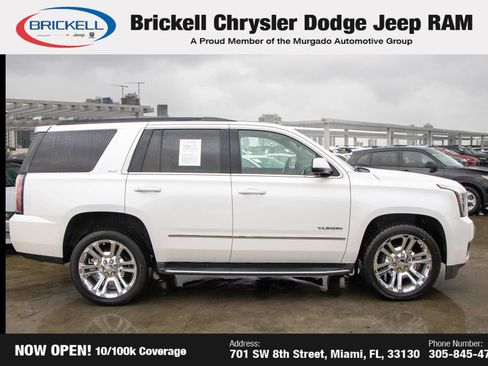 Used 2018 GMC Yukon SLT w/ Premium Edition image 4