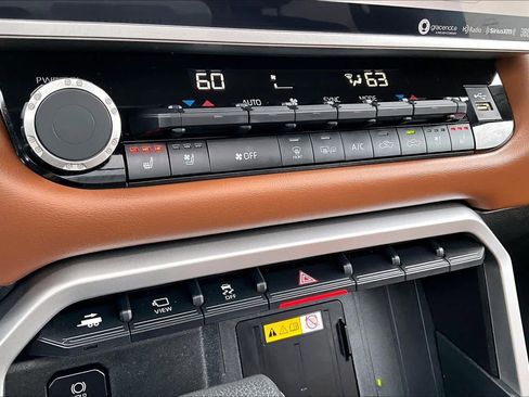 Used 2023 Toyota Tundra 1794 Edition image 35