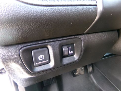 Used 2019 GMC Acadia SLE AWD/4WD image 11